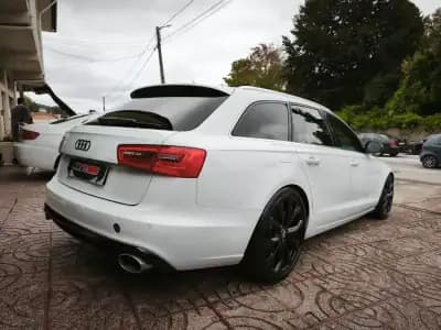 Sell Audi A6 Avant 2012 - 21500 EUR, 246000 km - AUTO.MOTO.pt