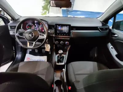 Vendo Renault Clio 2021 - 13350 EUR, 61000 km - AUTO.MOTO.pt