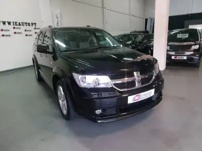 Vendo Dodge Journey 2008 - 10990 EUR, 168374 km - AUTO.MOTO.pt