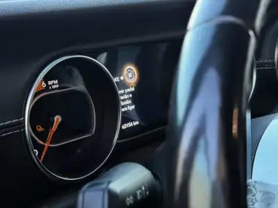 Sell Jeep Gladiator 2021 - 68000 EUR, 63154 km - AUTO.MOTO.pt