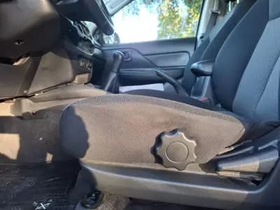 Vendo Mitsubishi L200 2022 - 32900 EUR, 56900 km - AUTO.MOTO.pt