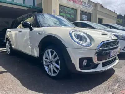Sell MINI Clubman 2017 - 20500 EUR, 93000 km - AUTO.MOTO.pt