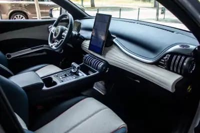 Vendo BYD Atto 3 2023 - 26990 EUR, 24998 km - AUTO.MOTO.pt