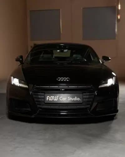 Vendo Audi TT Roadster 2018 - 24990 EUR, 136000 km - AUTO.MOTO.pt