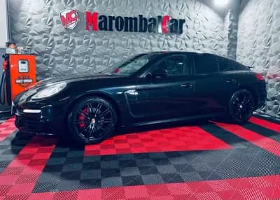 Vendo Porsche Panamera 2014 - 37990 EUR, 220436 km - AUTO.MOTO.pt