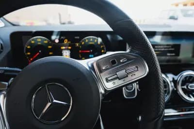 Sell Mercedes-Benz GLA 250 2022 - 35000 EUR, 107230 km - AUTO.MOTO.pt