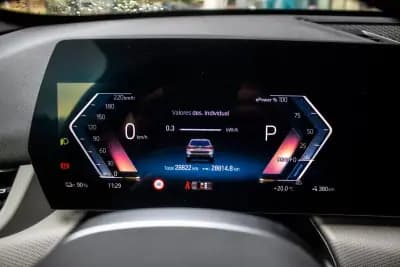 Vendo BMW iX1 2023 - 38990 EUR, 28822 km - AUTO.MOTO.pt