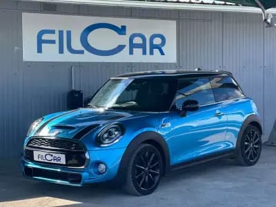 Vendo MINI 2018 - 22900 EUR, 110452 km - AUTO.MOTO.pt