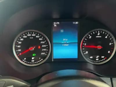 Vendo Mercedes-Benz C 180 2019 - 25990 EUR, 115564 km - AUTO.MOTO.pt