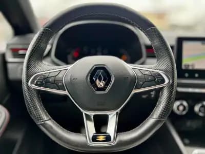 Vendo Renault Clio 2020 - 16950 EUR, 98000 km - AUTO.MOTO.pt