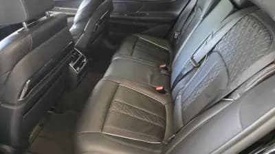 Vendo BMW 740 2019 - 52500 EUR, 149991 km - AUTO.MOTO.pt