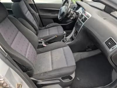 Vendo Peugeot 307 Break 2003 - 1950 EUR, 240635 km - AUTO.MOTO.pt