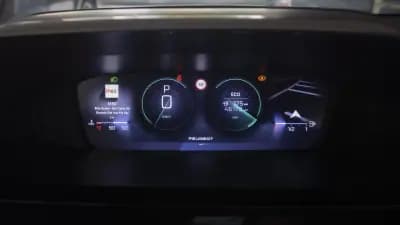 Vendo Peugeot 308 SW 2024 - 22750 EUR, 46000 km - AUTO.MOTO.pt