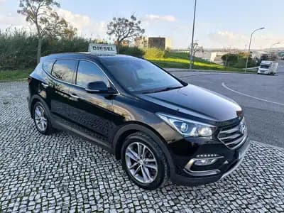 Vendo Hyundai Santa Fe 2016 - 21950 EUR, 149998 km - AUTO.MOTO.pt
