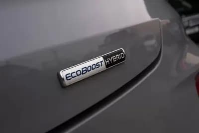 Vendo Ford Puma 2022 - 17499 EUR, 78000 km - AUTO.MOTO.pt