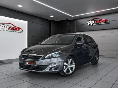 Vendo Peugeot 308 2018 - 12950 EUR, 134000 km - AUTO.MOTO.pt