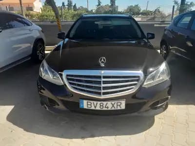 Vendo Mercedes-Benz E 200 2016 - 20900 EUR, 180000 km - AUTO.MOTO.pt
