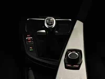 Vendo BMW 318 2012 - 16990 EUR, 173500 km - AUTO.MOTO.pt