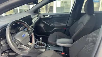Vendo Ford Focus SW 2022 - 17800 EUR, 54000 km - AUTO.MOTO.pt
