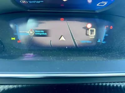 Vendo Peugeot 208 2020 - 16990 EUR, 128000 km - AUTO.MOTO.pt