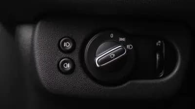 Vendo MINI Clubman 2018 - 24999 EUR, 131000 km - AUTO.MOTO.pt