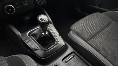 Vendo Ford Focus SW 2019 - 11999 EUR, 150121 km - AUTO.MOTO.pt