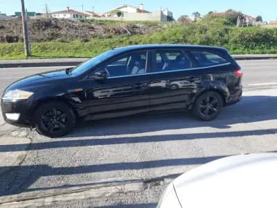 Vendo Ford Mondeo SW 2010 - 7900 EUR, 218900 km - AUTO.MOTO.pt