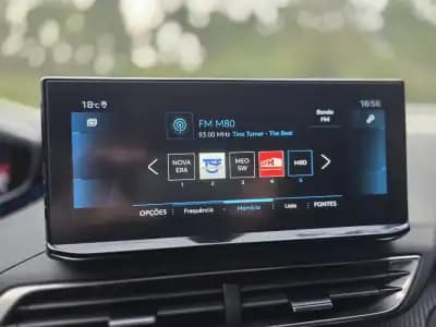 Vendo Peugeot 3008 2021 - 21900 EUR, 148000 km - AUTO.MOTO.pt