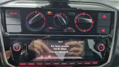 Vendo Volkswagen Up! 2016 - 8990 EUR, 150000 km - AUTO.MOTO.pt