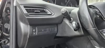 Sell Peugeot 308 SW 2019 - 12750 EUR, 100000 km - AUTO.MOTO.pt