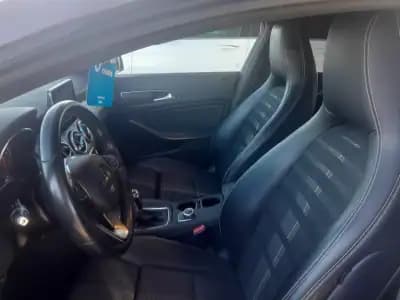Vendo Mercedes-Benz CLA 200 2016 - 21800 EUR, 150000 km - AUTO.MOTO.pt