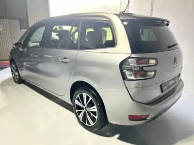 Sell Citroën C4 Spacetourer 2018 - 17000 EUR, 105700 km - AUTO.MOTO.pt
