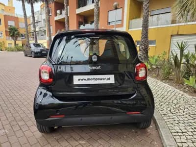 Vendo Smart Fortwo Cabrio 2017 - 10480 EUR, 120000 km - AUTO.MOTO.pt