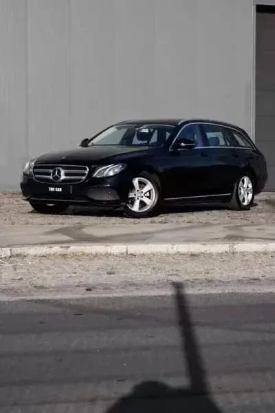 Vendo Mercedes-Benz E 220 2017 - 25000 EUR, 168000 km - AUTO.MOTO.pt