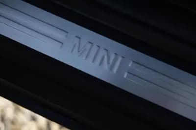 Sell MINI 2021 - 22250 EUR, 93370 km - AUTO.MOTO.pt