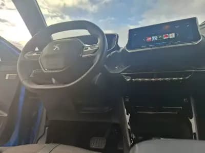 Sell Peugeot 208 2023 - 19990 EUR, 17000 km - AUTO.MOTO.pt