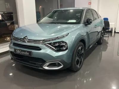 Vendo Citroën C4 2023 - 21500 EUR, 14397 km - AUTO.MOTO.pt