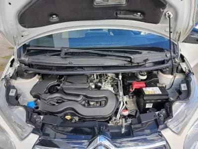 Sell Citroën C1 2018 - 8960 EUR, 70600 km - AUTO.MOTO.pt