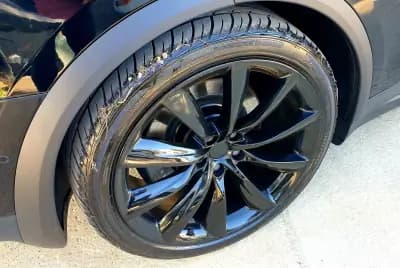 Vendo Tesla Model X 2019 - 59990 EUR, 179000 km - AUTO.MOTO.pt