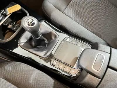 Sell Mercedes-Benz CLA 180 2020 - 25800 EUR, 83430 km - AUTO.MOTO.pt