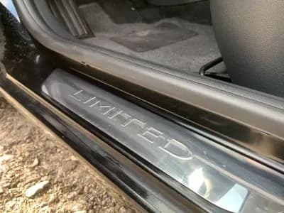 Vendo Renault Clio Sport Tourer 2019 - 13999 EUR, 127245 km - AUTO.MOTO.pt