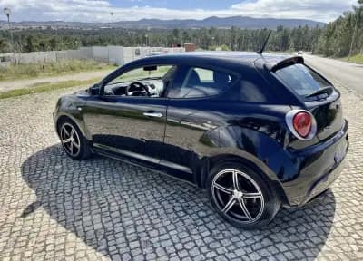 Vendo Alfa Romeo MiTo 2011 - 5899 EUR, 191000 km - AUTO.MOTO.pt