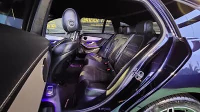 Vendo Mercedes-Benz C 300e 2021 - 21500 EUR, 165000 km - AUTO.MOTO.pt