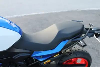 Sell BMW F 900 XR 2025 - 15800 EUR, 100 km - AUTO.MOTO.pt