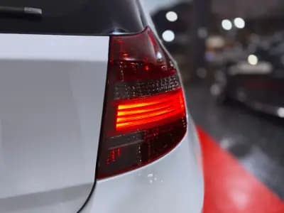 Vendo BMW 118 2010 - 13990 EUR, 188534 km - AUTO.MOTO.pt