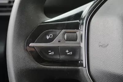 Vendo Peugeot Partner 2022 - 10976 EUR, 135000 km - AUTO.MOTO.pt