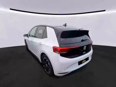 Vendo Volkswagen ID.3 2022 - 23990 EUR, 49480 km - AUTO.MOTO.pt