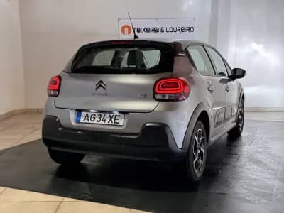 Vendo Citroën C3 2021 - 14750 EUR, 70231 km - AUTO.MOTO.pt