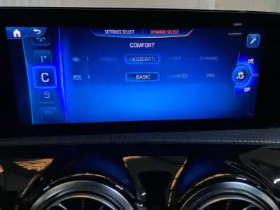 Vendo Mercedes-Benz A 45 AMG 2023 - 64950 EUR, 62814 km - AUTO.MOTO.pt