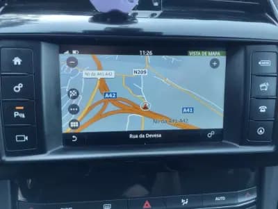 Vendo Jaguar F-Pace 2017 - 24900 EUR, 180000 km - AUTO.MOTO.pt